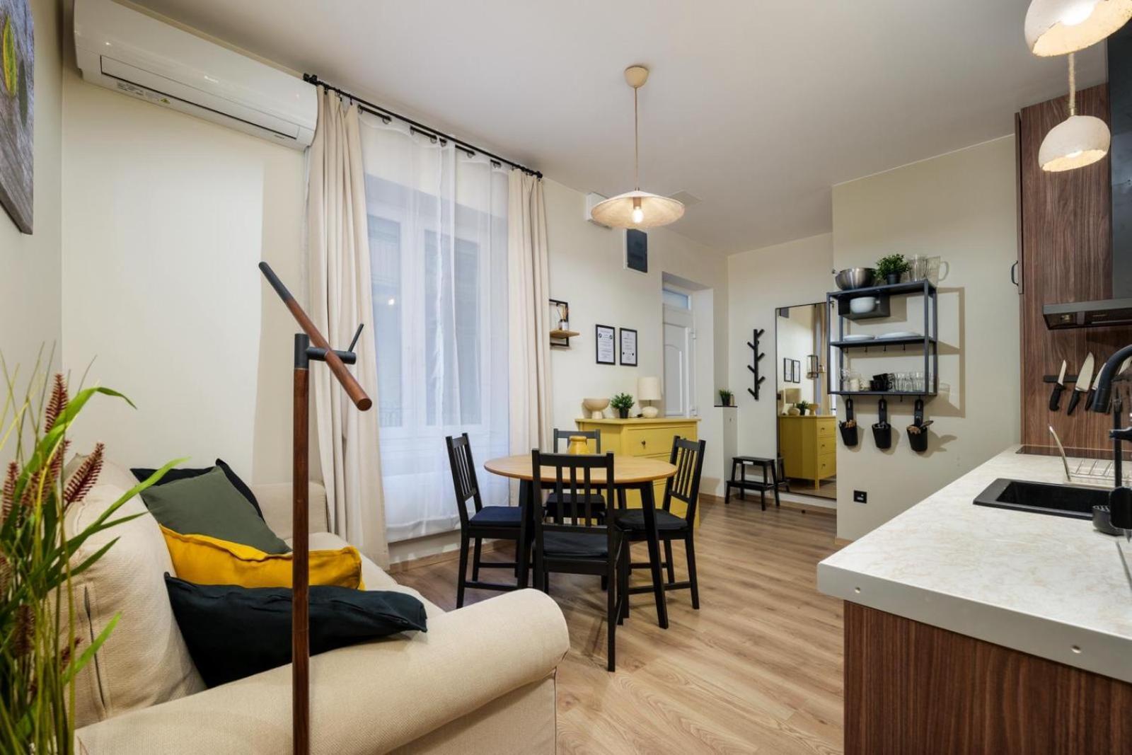 Secret Cave Premium Central Apartment بودابست المظهر الخارجي الصورة