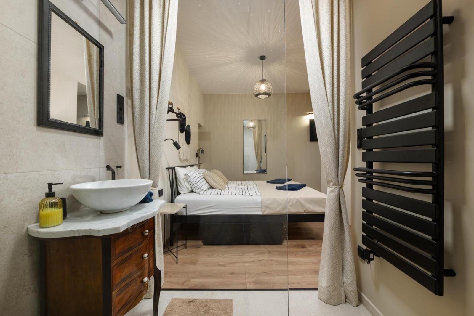 Secret Cave Premium Central Apartment بودابست المظهر الخارجي الصورة